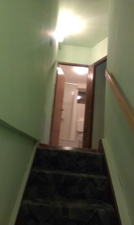Apartments & Rooms Korzoスラヴォンスキ・ブロド 部屋 写真
